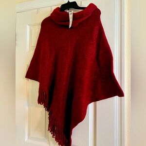 CHICOS NEW WITH TAGS WILD POPPY LADIES SHAW ONE SIZE